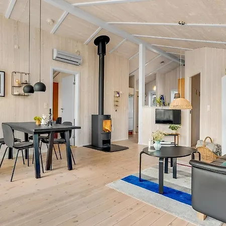 Nyaraló Three-bedroom In *