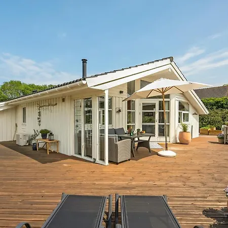 Three-bedroom In 度假居