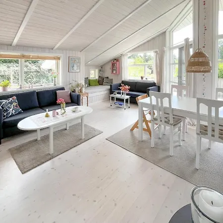 3 Bedroom In Nyaraló Aabenraa
