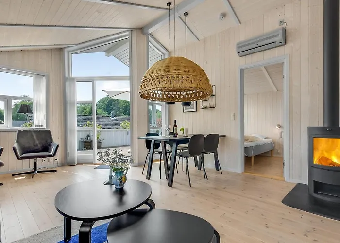 Дом отдыха Three-bedroom In *