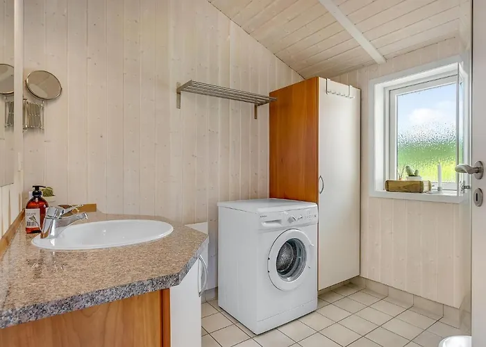 Three-bedroom In * Обенро