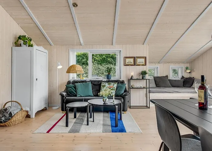 Дом отдыха Three-bedroom In